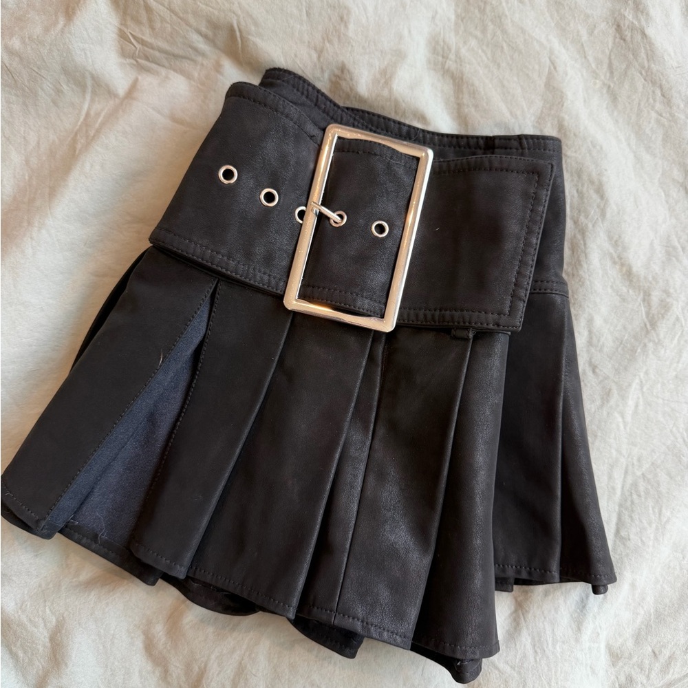 Poster Girl Mini Skirt